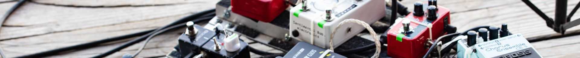 PEDALI EFFETTI CHITARRA VARI