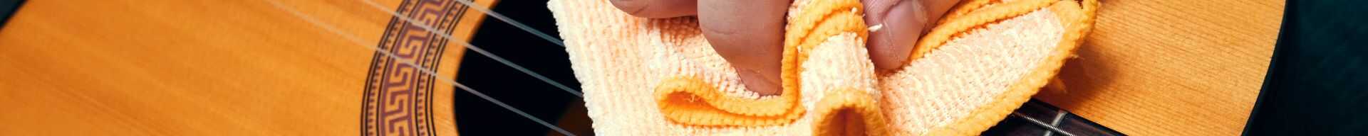 PULIZIA CORDE CHITARRA