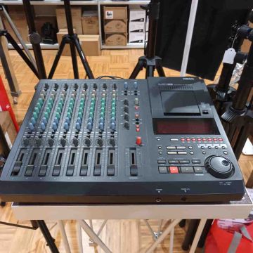 MIXER YAMAHA MD8 USATO