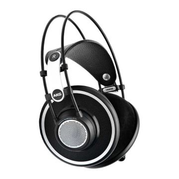 AKG K702